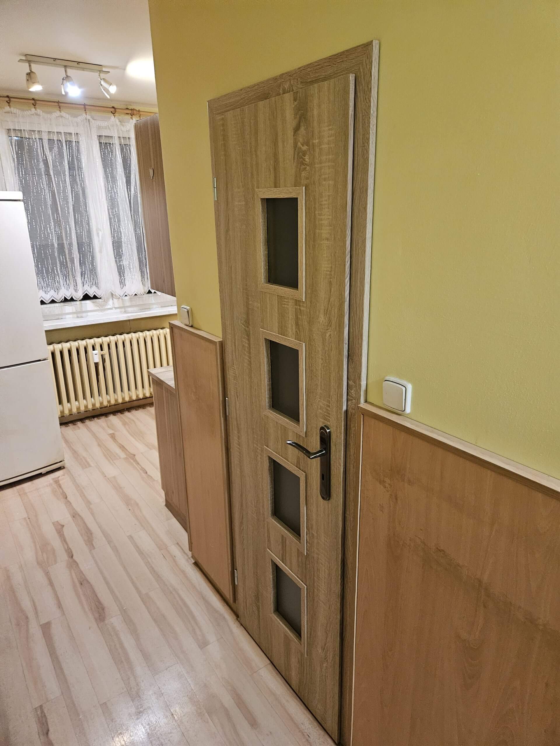 Montáž obložkových dveří